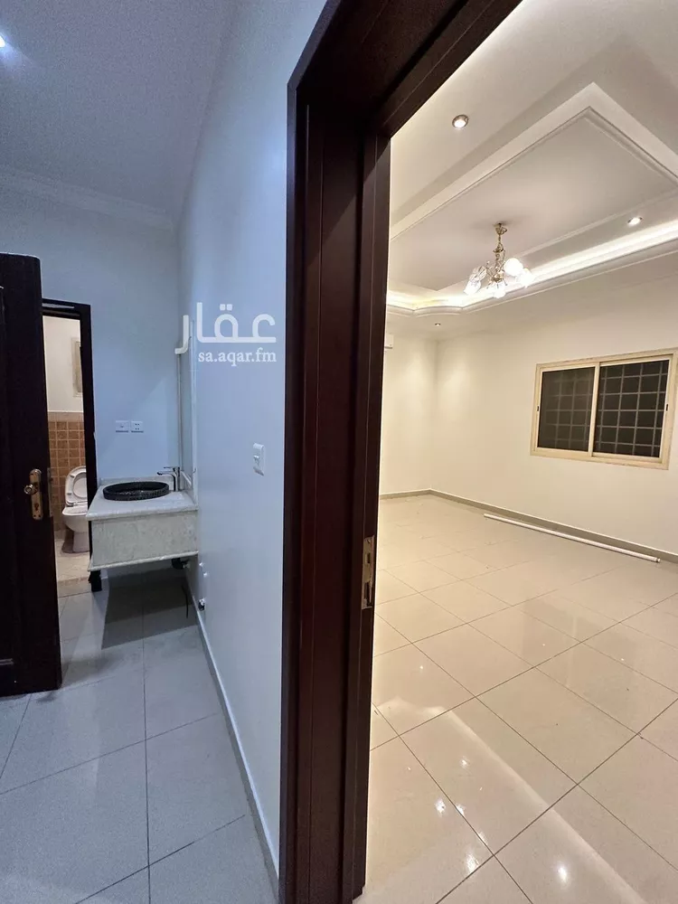 Floor for Rent in Riyadh Al Wadi صورة 2