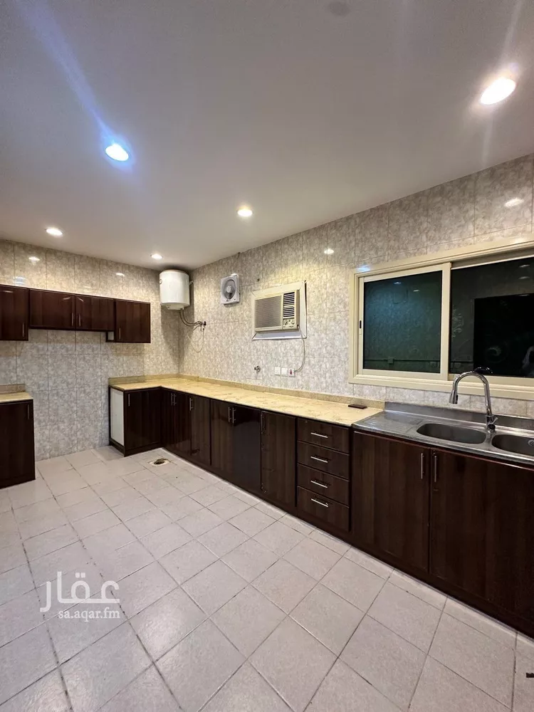 Floor for Rent in Riyadh Al Wadi صورة 3