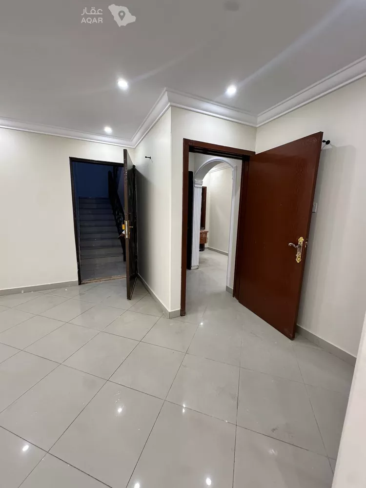 دور للإيجار في شارع الحدباء, حي النفل, مدينة الرياض, منطقة الرياض 24