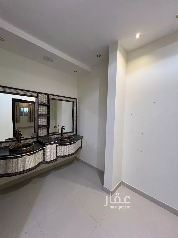 دور للإيجار في شارع المحاني, حي الوادي, مدينة الرياض, منطقة الرياض صورة 4