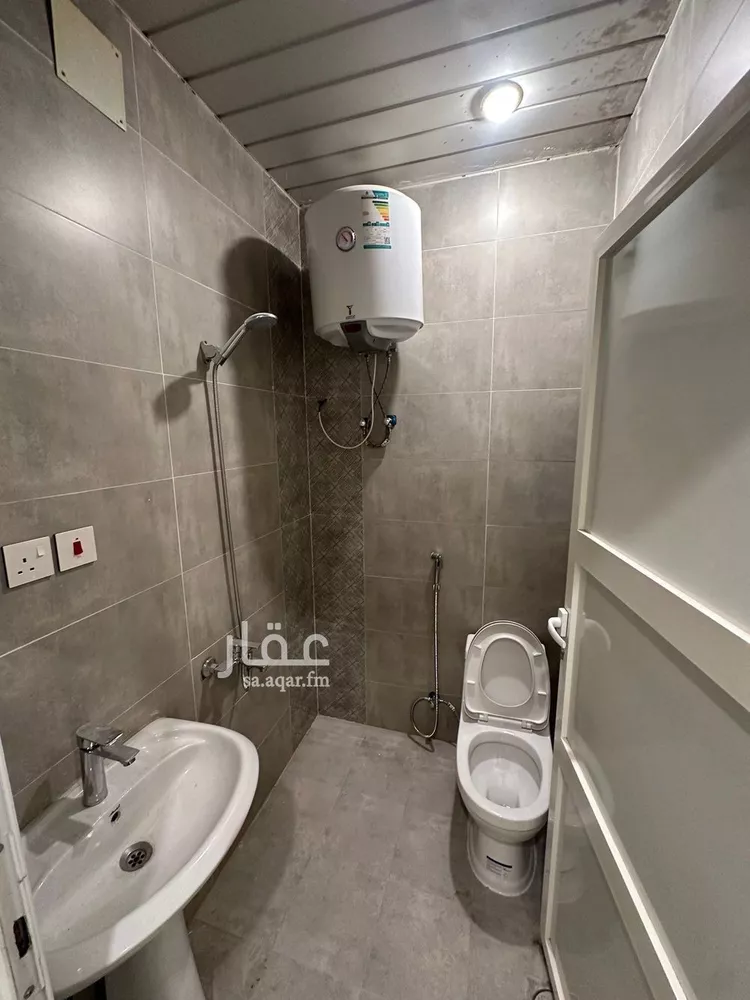 دور للإيجار في شارع المرج, حي الوادي, مدينة الرياض, منطقة الرياض صورة 4