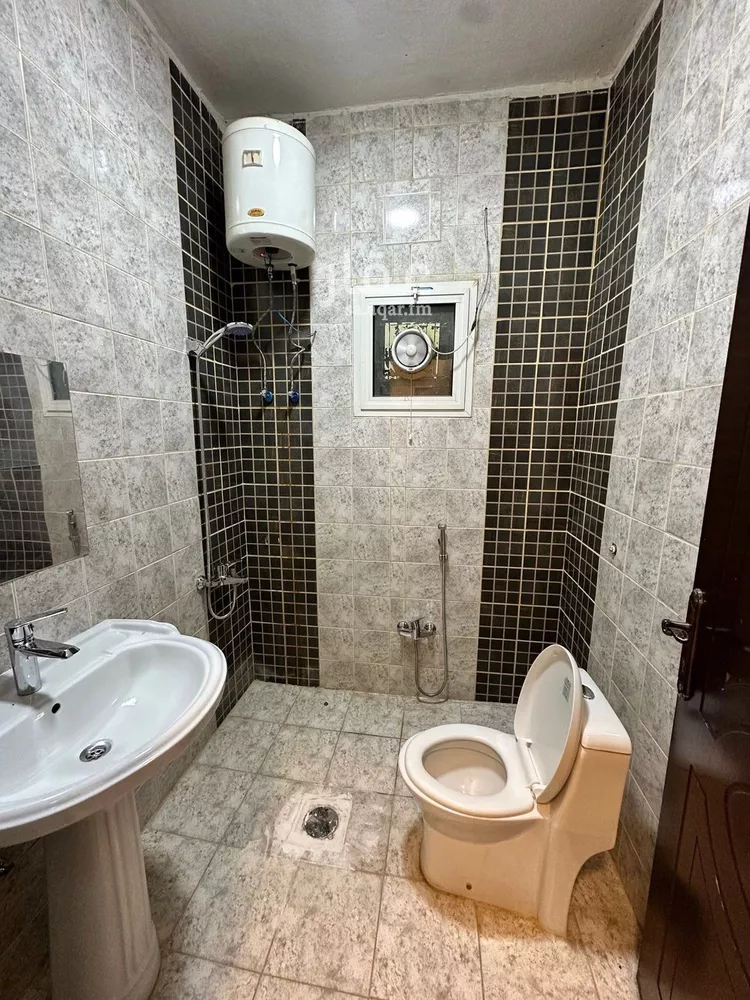 شقة للإيجار في شارع عبدالعزيز الشعيبي, حي الوادي, مدينة الرياض, منطقة الرياض صورة 4