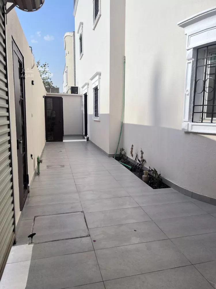Floor for Rent in Riyadh Al Wadi صورة 2