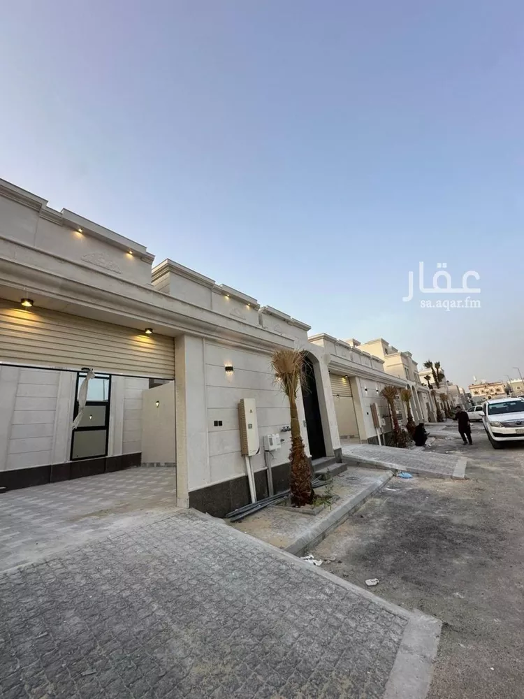 فيلا للبيع في شارع ابو عثمان بن غالب, حي المنار, مدينة الدمام, المنطقة الشرقية صورة 2