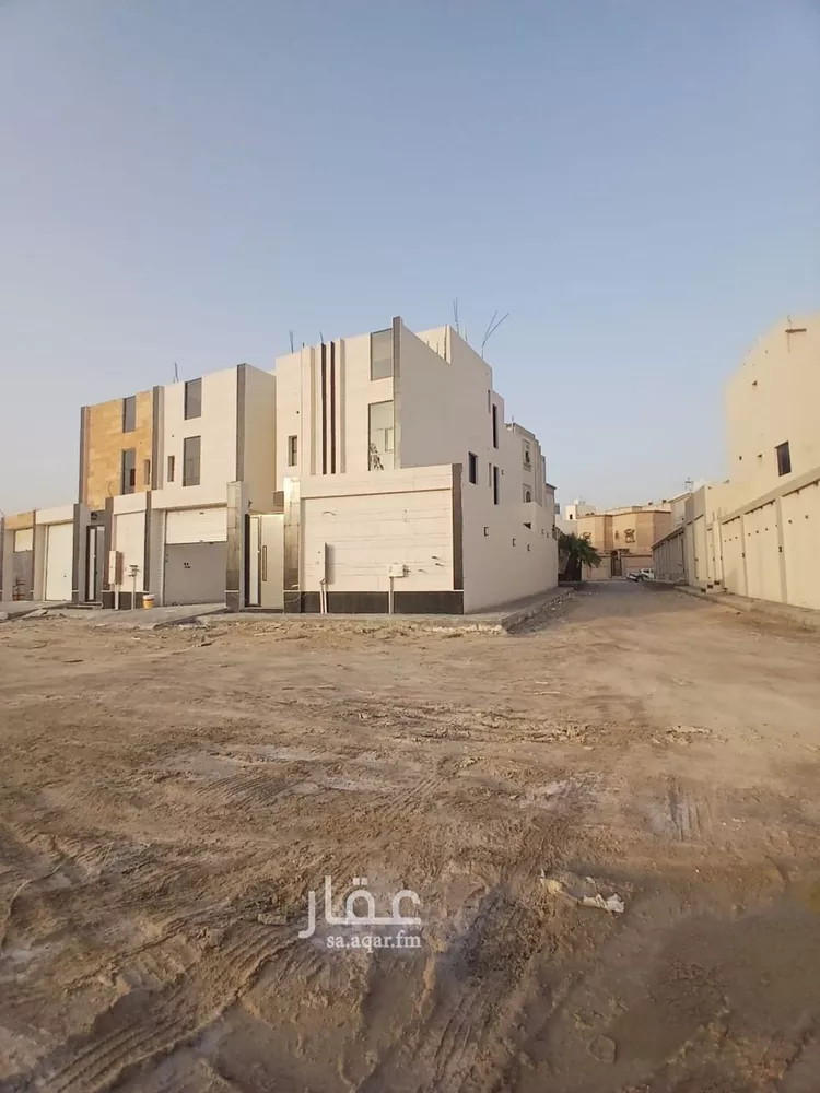 فيلا للبيع في حي ضاحية الملك فهد, مدينة الدمام, المنطقة الشرقية صورة 2