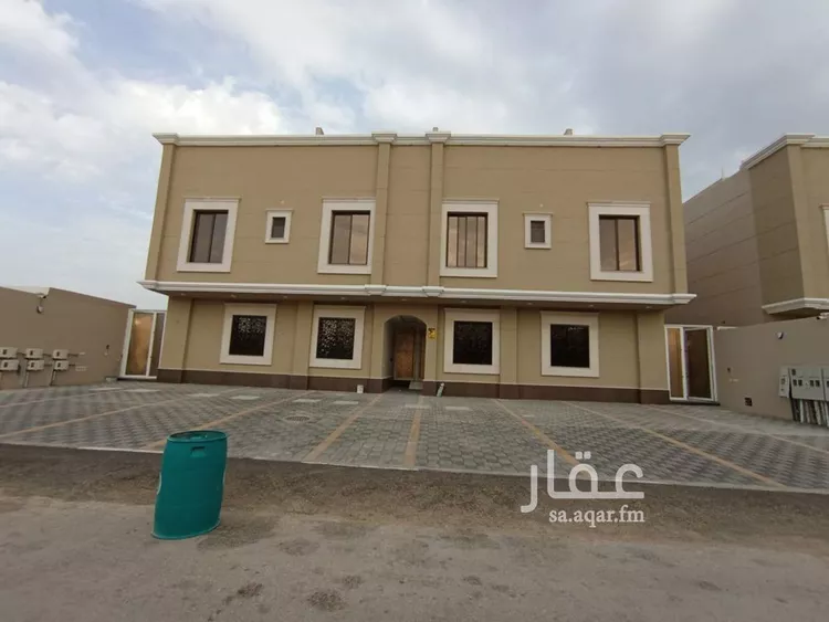 شقة للبيع في شارع السد, حي البحيرة, مدينة الخبر, المنطقة الشرقية صورة 2