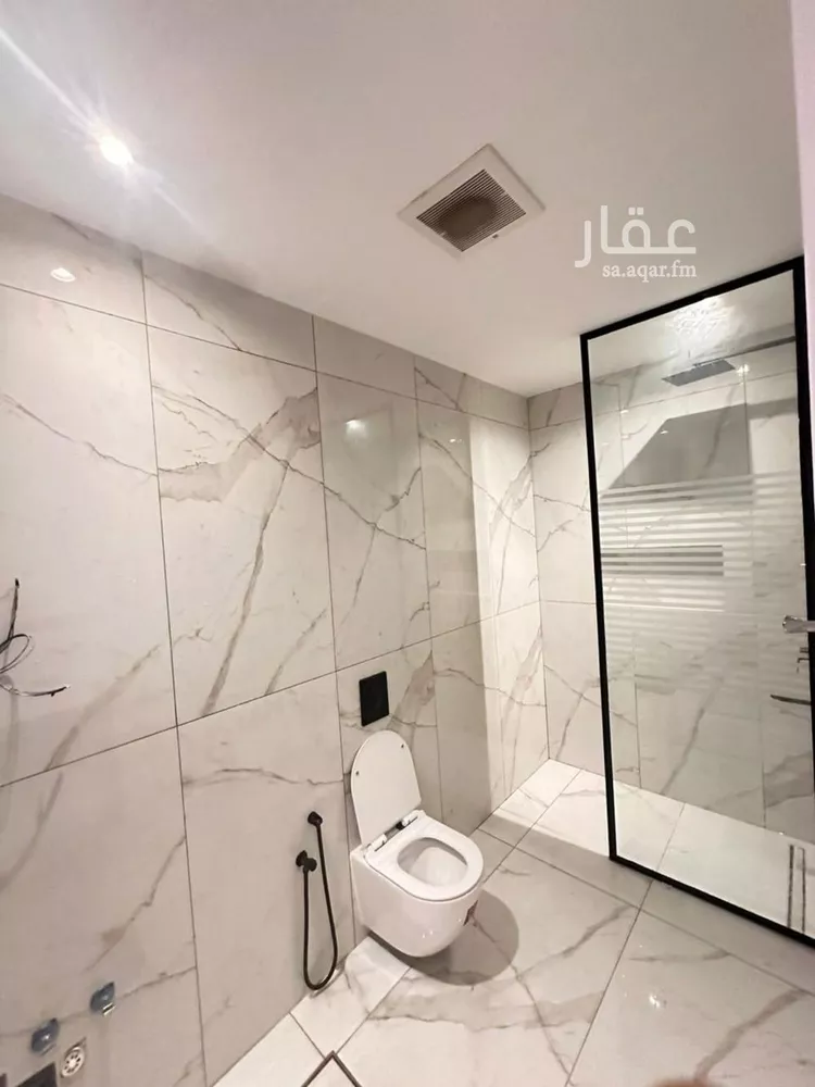 شقة للإيجار في شارع وادي هجر, حي الملقا, مدينة الرياض, منطقة الرياض صورة 4