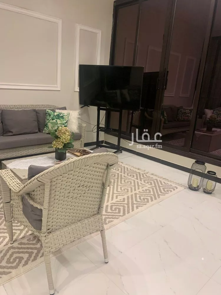 فيلا للبيع في شارع يحيى بن جزلة, حي الرمال, مدينة الرياض, منطقة الرياض صورة 2