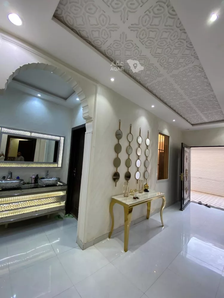 Villa for Sale in Riyadh Ar Rimal 2