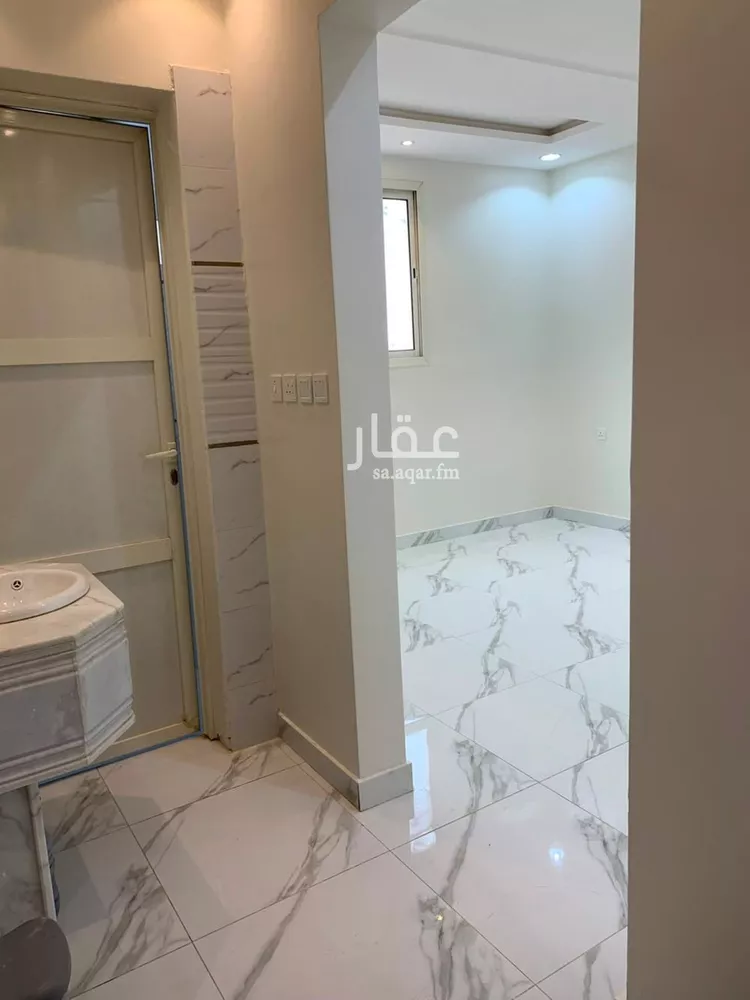 شقة للإيجار في شارع الجميل ابن حاتم, حي ظهرة لبن, مدينة الرياض, منطقة الرياض صورة 5