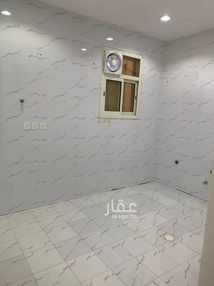 شقة للإيجار في شارع الجميل ابن حاتم, حي ظهرة لبن, مدينة الرياض, منطقة الرياض 7