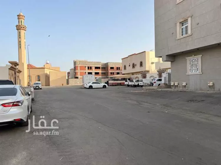 عمارة للبيع في شارع عبدالله السرخسي, حي الرانوناء, مدينة المدينة المنورة, منطقة المدينة المنورة صورة 3