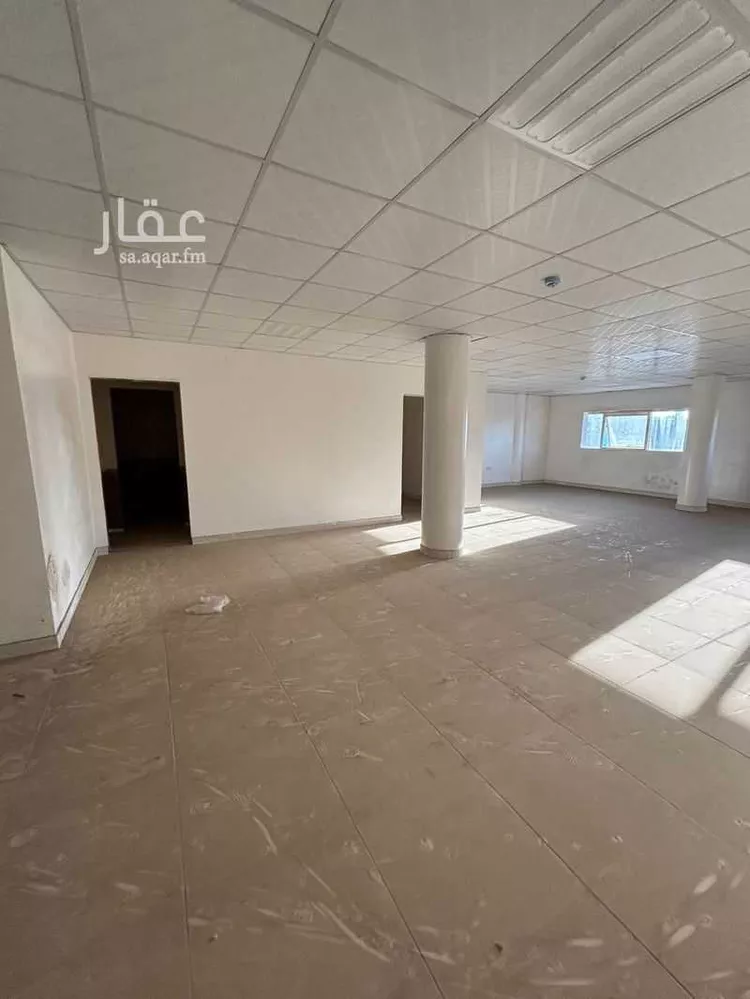 محل للإيجار في شارع ام منيع اسماء بنت عمرو الانصارية, حي شوران, مدينة المدينه المنوره, منطقة المدينة المنورة صورة 3