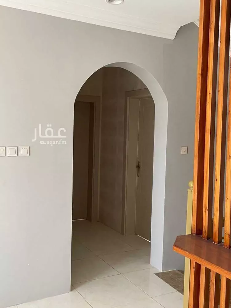 فيلا للبيع في شارع مكحول الازدي, حي الملك فهد, مدينة المدينة المنورة, منطقة المدينة المنورة صورة 4