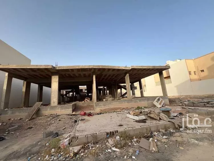 عمارة للبيع في شارع عبدالله السرخسي, حي الرانوناء, مدينة المدينة المنورة, منطقة المدينة المنورة