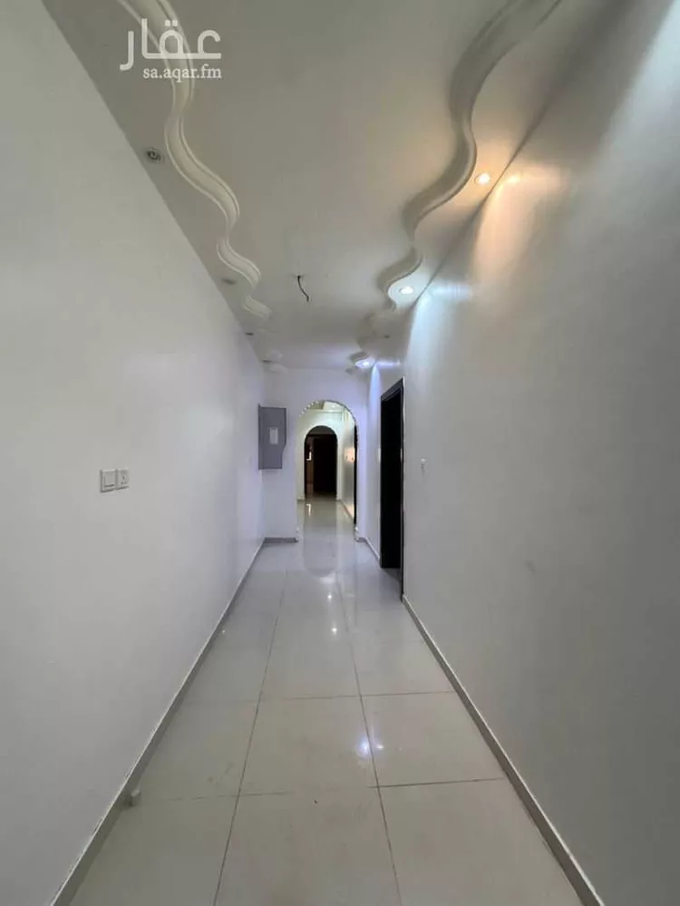 عمارة للبيع في شارع القاضي الجرجاني, حي الرانوناء, مدينة المدينة المنورة, منطقة المدينة المنورة 8
