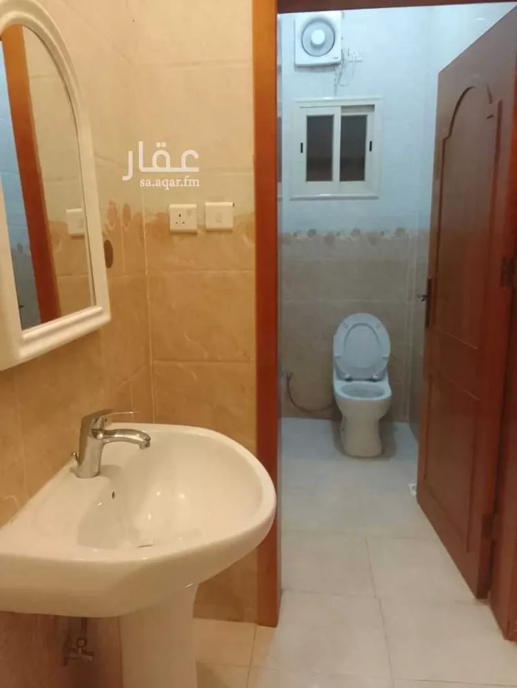 شقة للإيجار في شارع عبدالرحمن ابن قيظي ابن قيس, حي المصيف, مدينة خميس مشيط, منطقة عسير