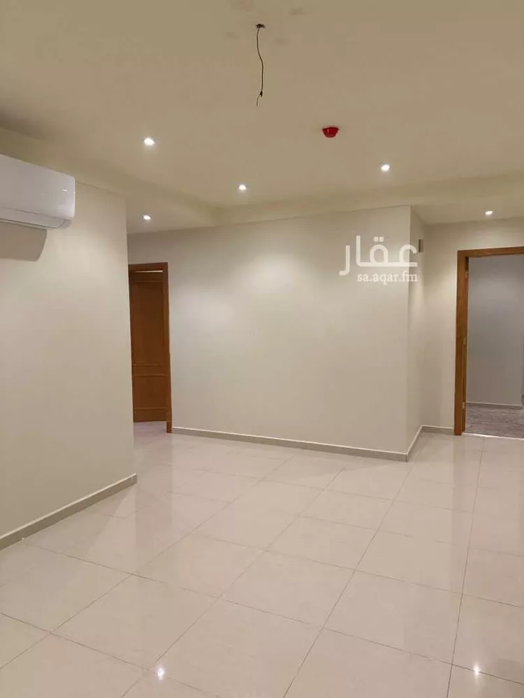 شقة للإيجار في شارع الرقعى, حي الحمراء, مدينة الخبر, المنطقة الشرقية 6