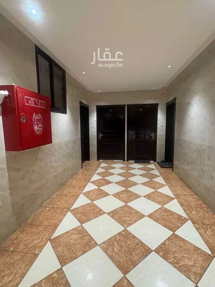 شقة للإيجار في طريق الملك فيصل ، حي النزهة ، أبها ، منطقة عسير صورة 3