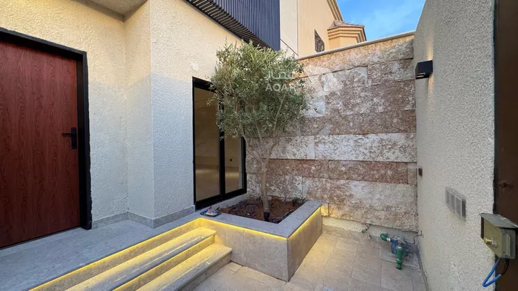 فيلا للبيع في شارع أبي زريق, حي المروج, مدينة الرياض, منطقة الرياض صورة 2