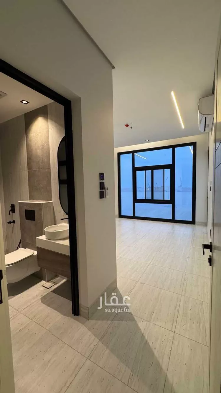 شقة للإيجار في شارع 4224818, حي البحر, مدينة الخبر, المنطقة الشرقية صورة 3