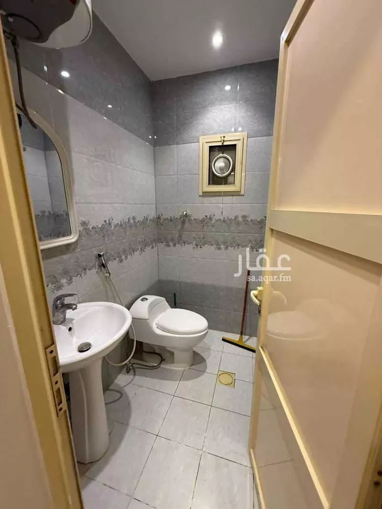 شقة للإيجار في شارع وادي البطحاء, حي الملقا, مدينة الرياض, منطقة الرياض صورة 4