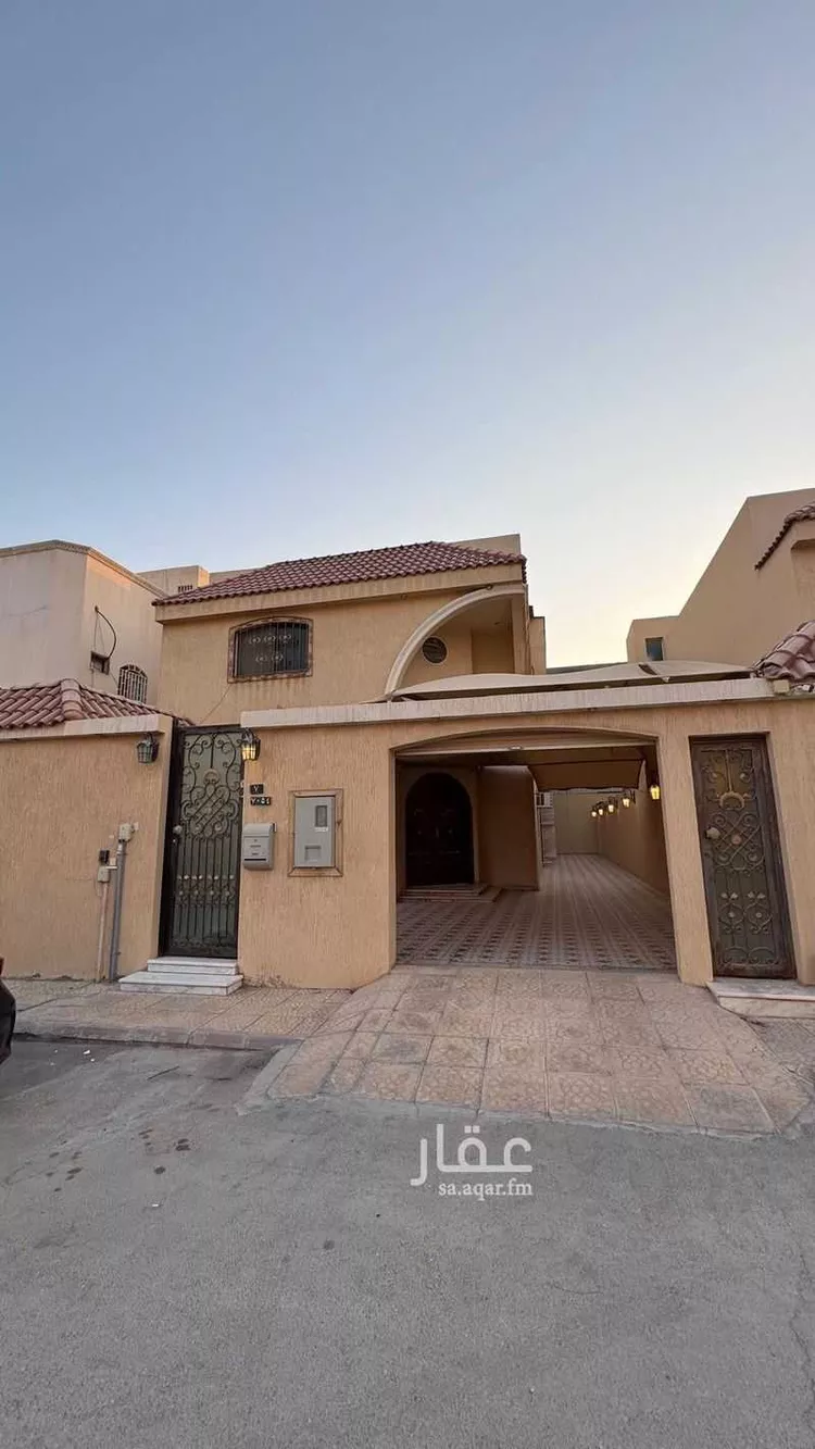 فيلا للإيجار في شارع أحمد بن مغيث, حي العقيق, مدينة الرياض, منطقة الرياض صورة 2