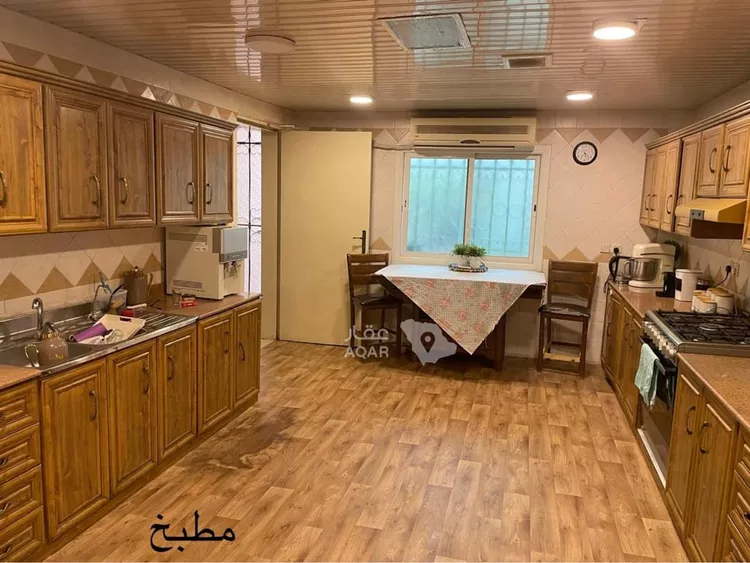 Floor for Rent in Riyadh Al Aqiq 18