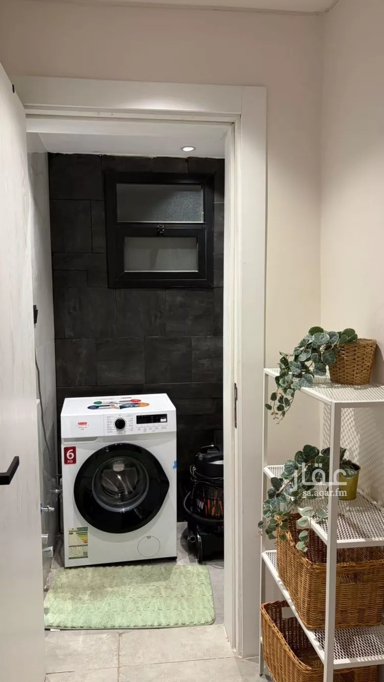 شقة للإيجار في شارع محمد بن عبدالعزيز الدغيثر, حي الملقا, مدينة الرياض, منطقة الرياض صورة 4