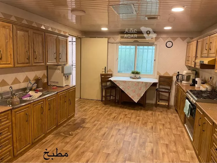 Floor for Rent in Riyadh Al Aqiq 12