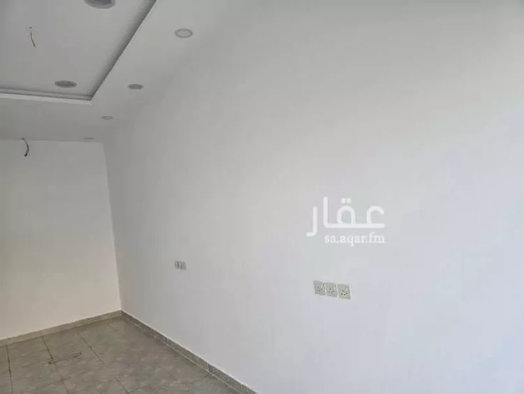 محل للإيجار في شارع الشريف بركات ابن محمد, حي القرينية, مدينة جدة, منطقة مكة المكرمة صورة 2