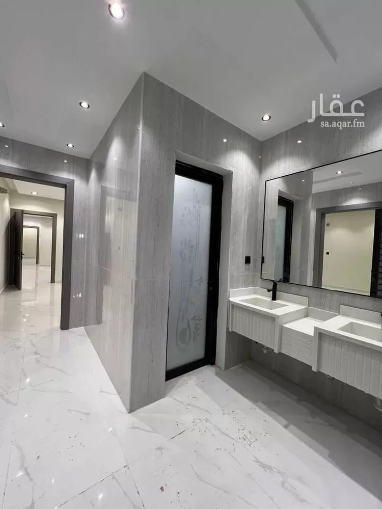 فيلا للبيع في شارع اشبيليه 65, حي العزيزية, مدينة الجبيل, المنطقة الشرقية صورة 3