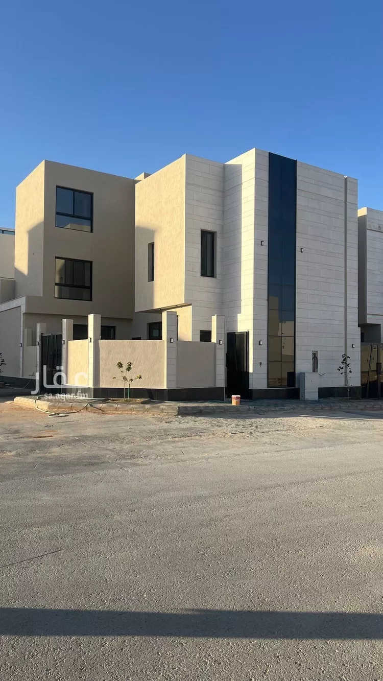 فيلا للبيع في شارع فؤاد محمد عمر توفيق, حي المهدية, مدينة الرياض, منطقة الرياض صورة 3