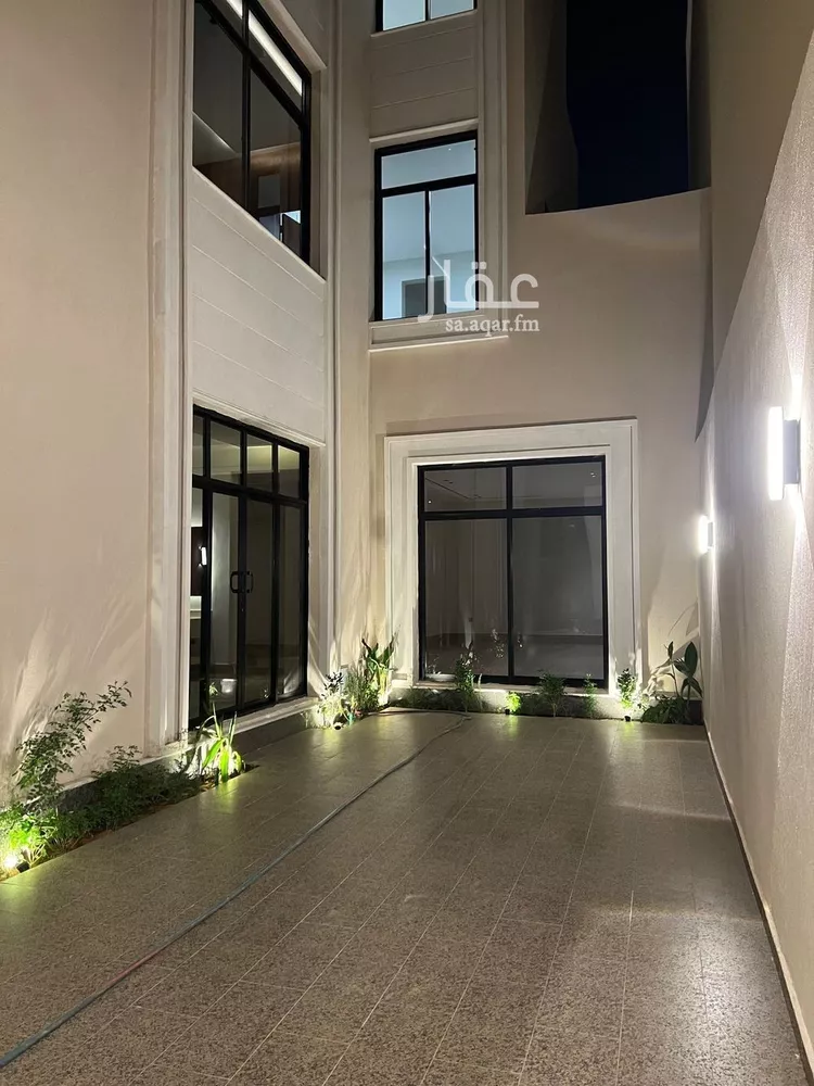 Villa for Sale in Riyadh Al Mahdiyah صورة 4
