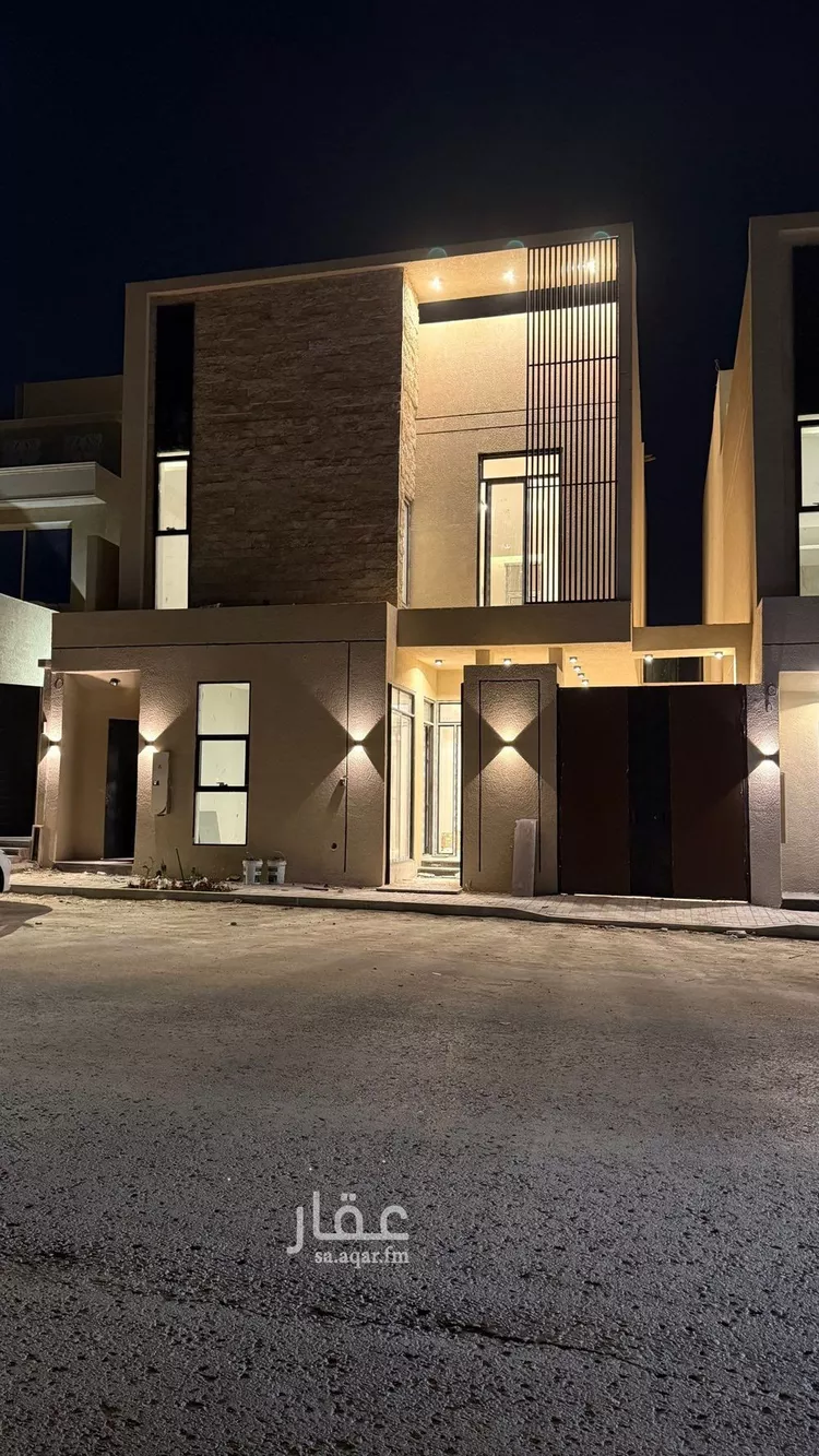 فيلا للبيع في شارع جعفر الأفضلي, حي المهدية, مدينة الرياض, منطقة الرياض صورة 2