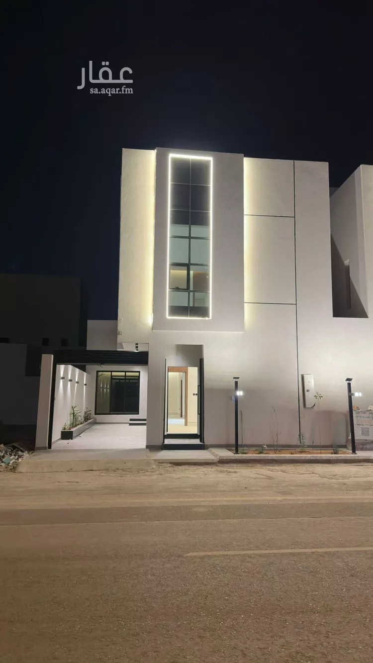 فيلا للبيع في شارع زينب بنت أبي سلمة, حي المهدية, مدينة الرياض, منطقة الرياض