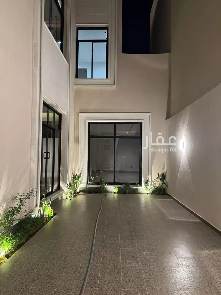 Villa for Sale in Riyadh Al Mahdiyah صورة 3
