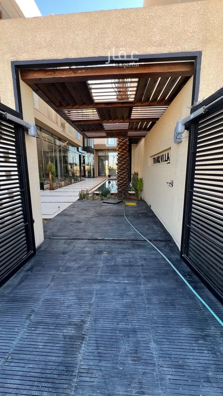 فيلا للبيع في شارع عمر بن عبدالقادر مفتي, حي المهدية, مدينة الرياض, منطقة الرياض صورة 4