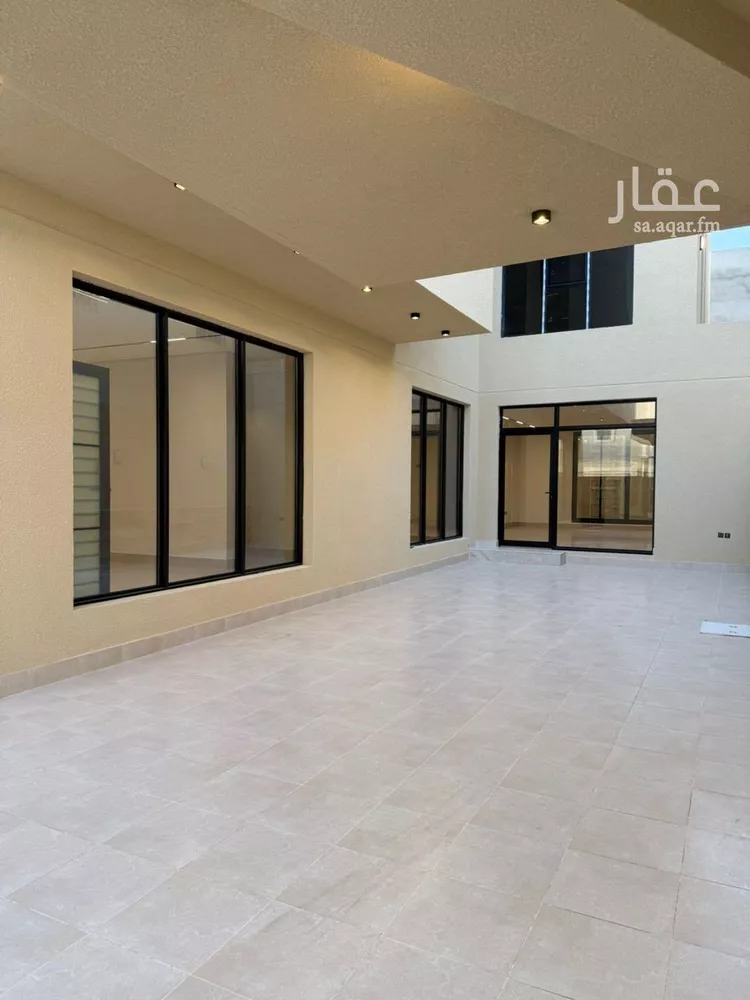 Villa for Sale in Riyadh Al Mahdiyah صورة 3
