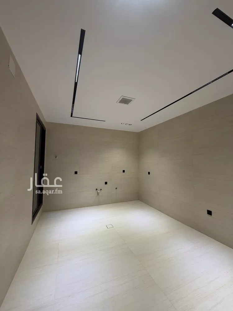 فيلا للبيع في شارع علي بن هبة الله, حي المهدية, مدينة الرياض, منطقة الرياض صورة 5