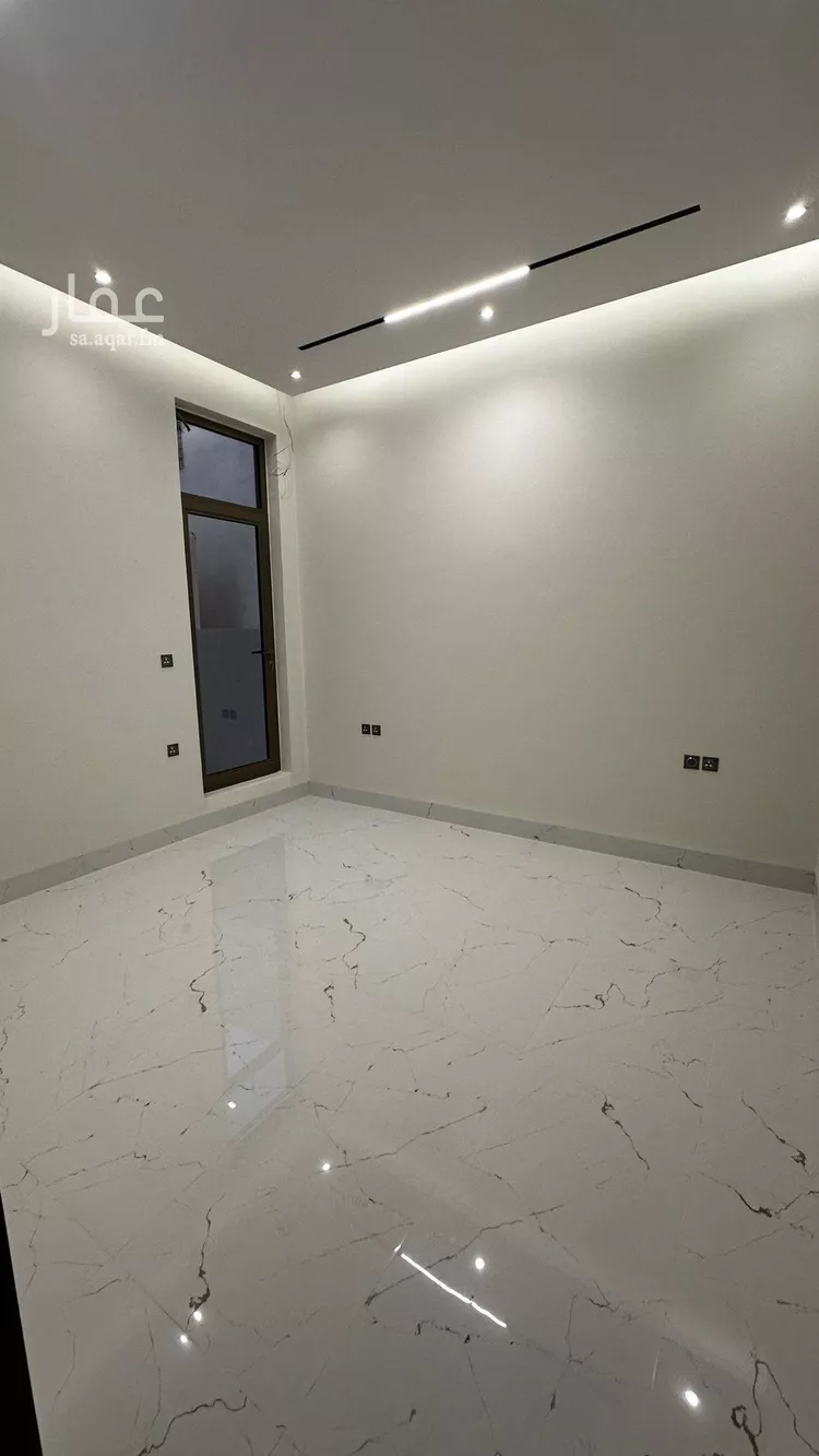 فيلا للبيع في شارع أبي الشيخ الأصبهاني, حي المهدية, مدينة الرياض, منطقة الرياض صورة 4