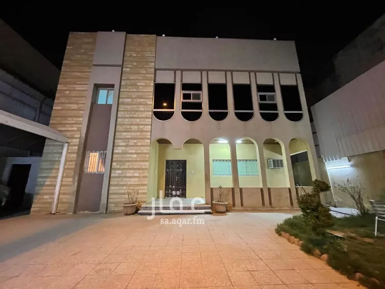 فيلا للبيع في شارع أحمد عبدالغفور عطار, حي العليا, مدينة الرياض, منطقة الرياض صورة 2