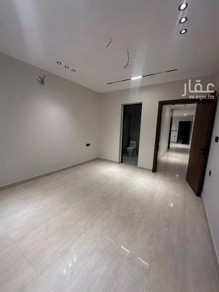 شقة للبيع في شارع الخفجي, حي الحمراء, مدينة الخبر, المنطقة الشرقية صورة 3