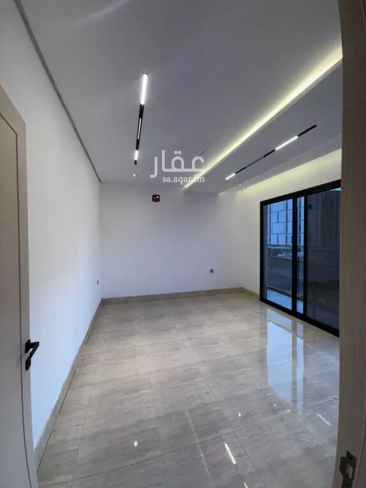 شقة للبيع في شارع النعيرية, حي الحمراء, مدينة الخبر, المنطقة الشرقية 6