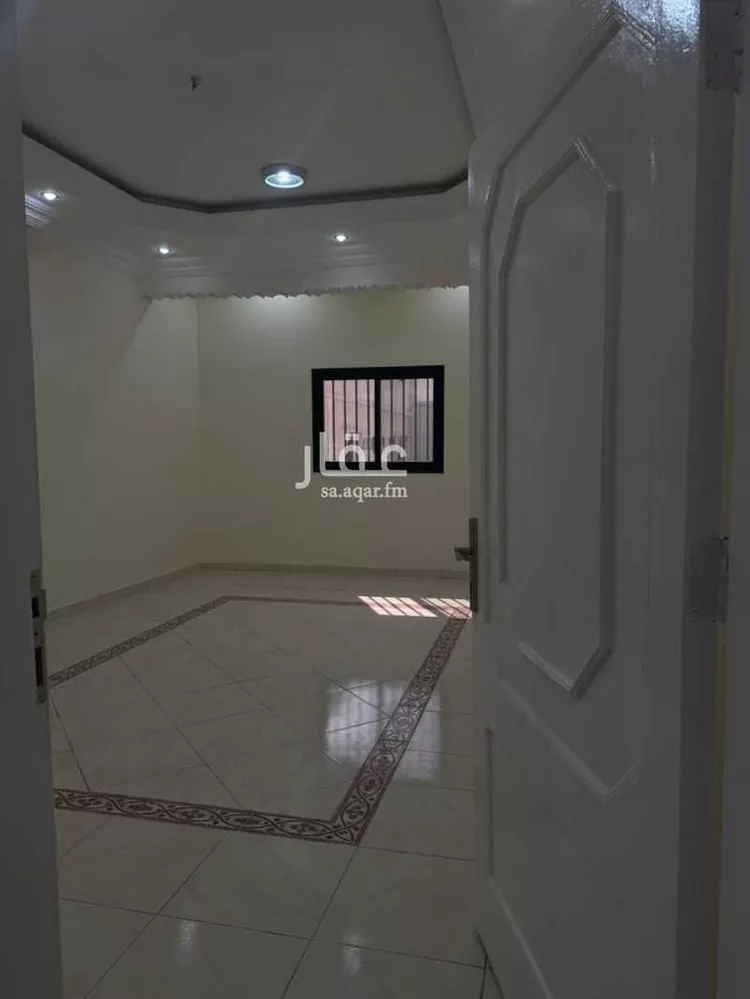 شقة للإيجار في شارع نافع بن الاسود, حي معشي, مدينة الطائف, منطقة مكة المكرمة صورة 2