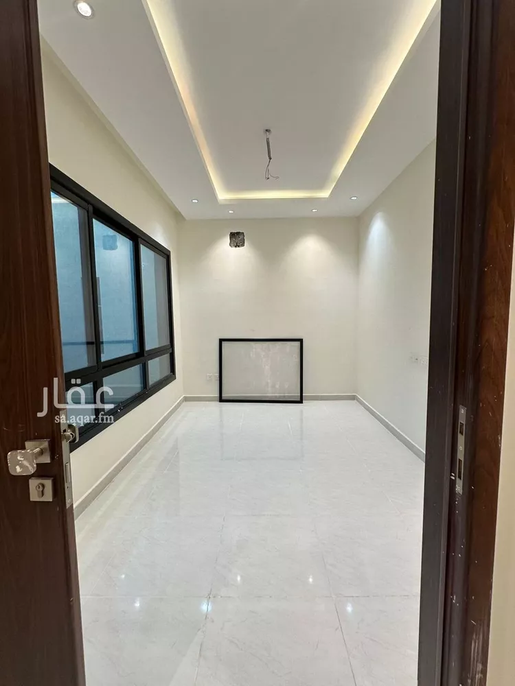فيلا للإيجار في شارع بالقرب من شارع الركب, حي الجنادرية, مدينة الرياض, منطقة الرياض صورة 3
