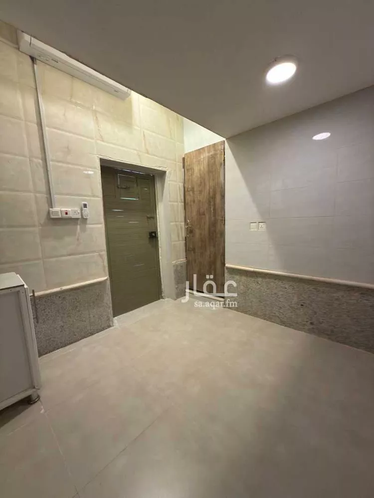 غرفة للإيجار في شارع رقم 4, حي الندى, مدينة الرياض, منطقة الرياض صورة 2