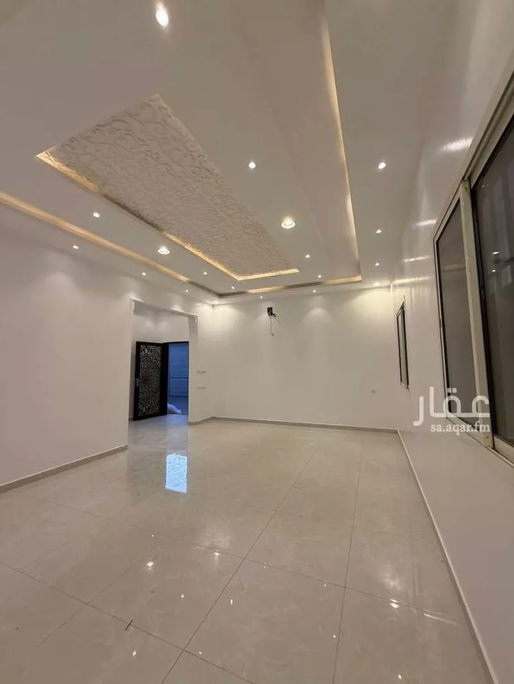 فيلا للإيجار في شارع رقم 310, حي الملقا, مدينة الرياض, منطقة الرياض صورة 2