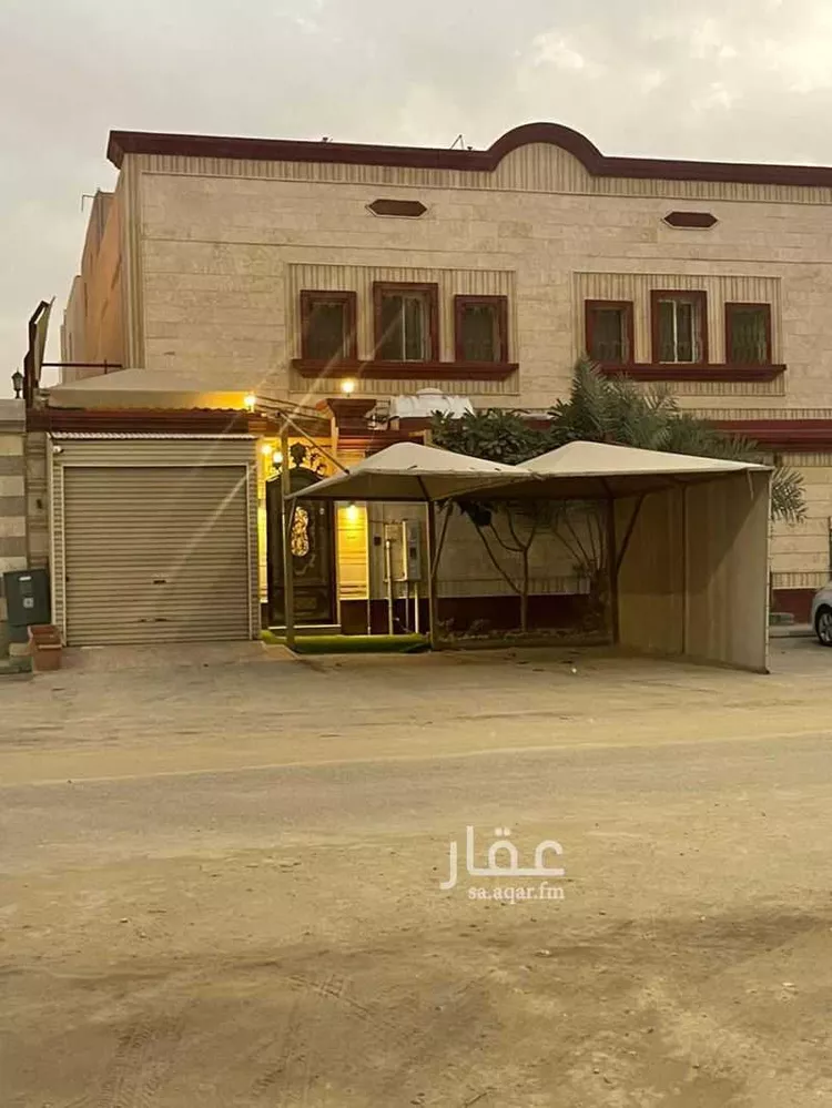 فيلا للبيع في شارع عبد العزيز بن مروان, حي ضاحية الملك فهد, مدينة الدمام, المنطقة الشرقية