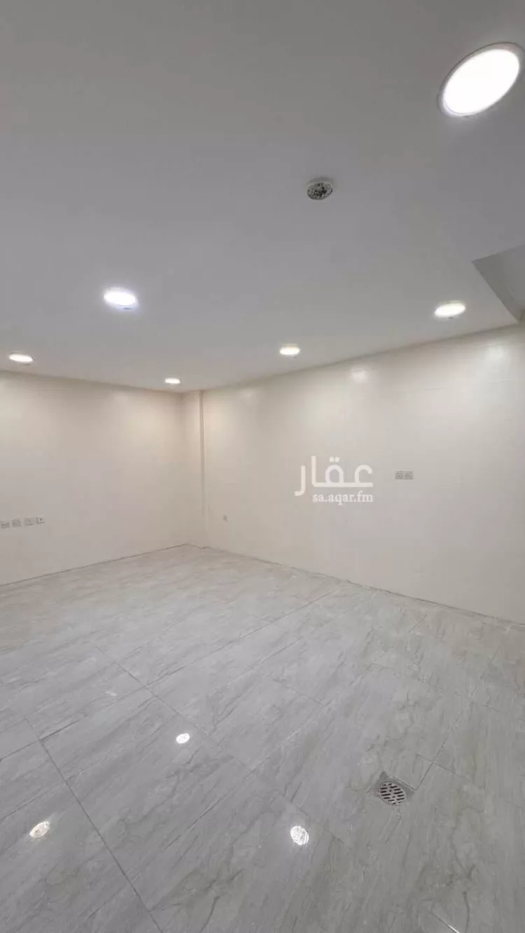 شقة للإيجار في شارع الملك عبدالله بن عبدالعزيز, حي عين نجم, مدينة الاحساء, المنطقة الشرقية صورة 3